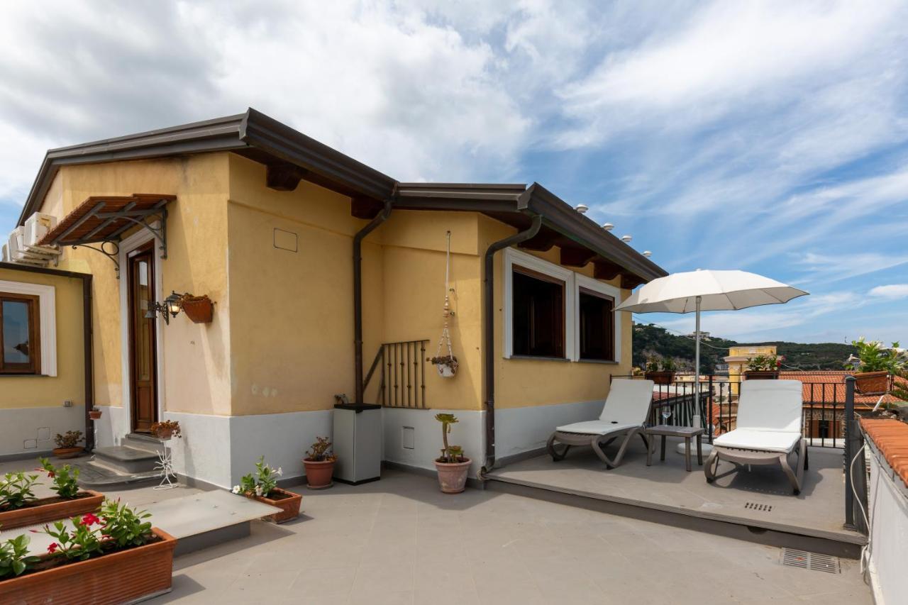 Rossy House Sorrento Apartment Bagian luar foto